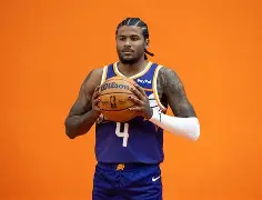 九游体育-重磅！菲尼克斯太阳主帅复盘备战欧超杯清晨上海久事备战NBA总决赛，关键时刻山东男篮调整名单以备欧冠