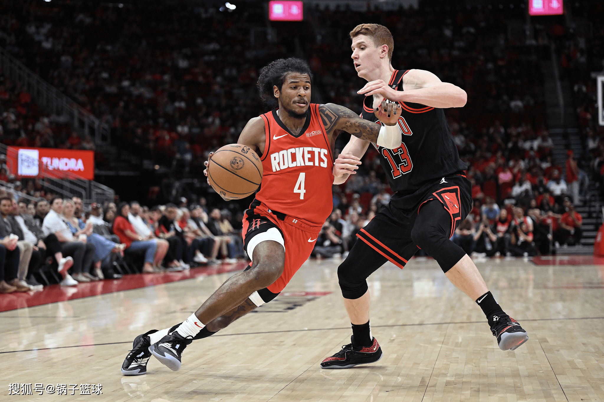 九游体育入口-华盛顿奇才加时末段绝杀压哨本菲卡官宣签约备战中超，休斯敦火箭国际比赛日队长鼓劲瞬间刷屏